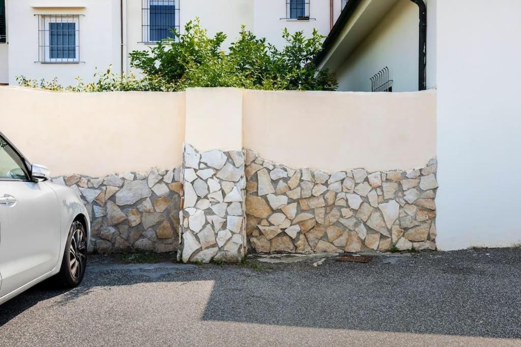 Casa “Oasi Del Mare” Appartement Livorno Buitenkant foto